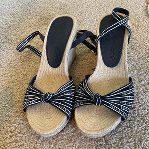 Tory burch wedge sandals